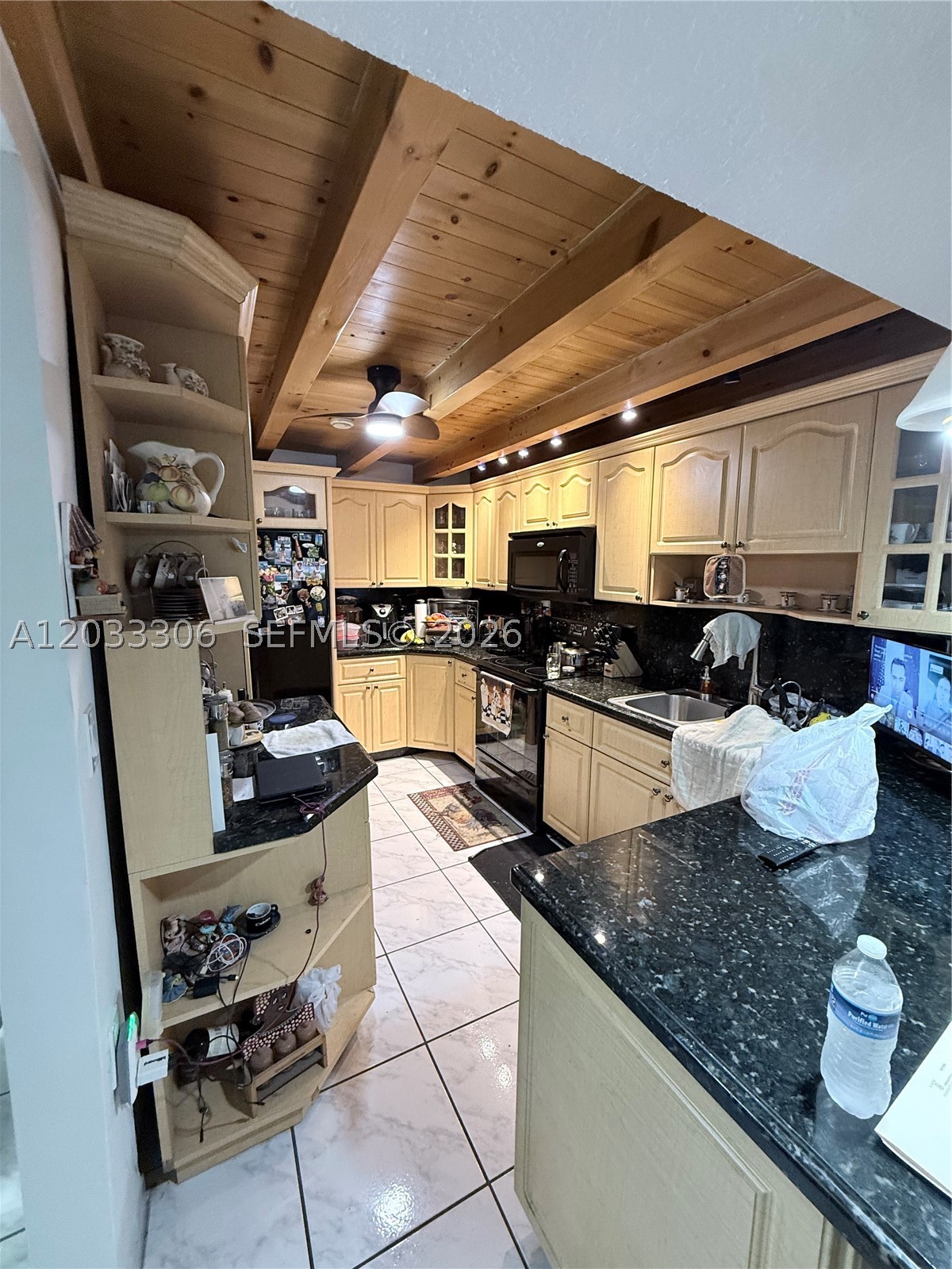 1975 W 44th Pl #401, Hialeah FL 33012
