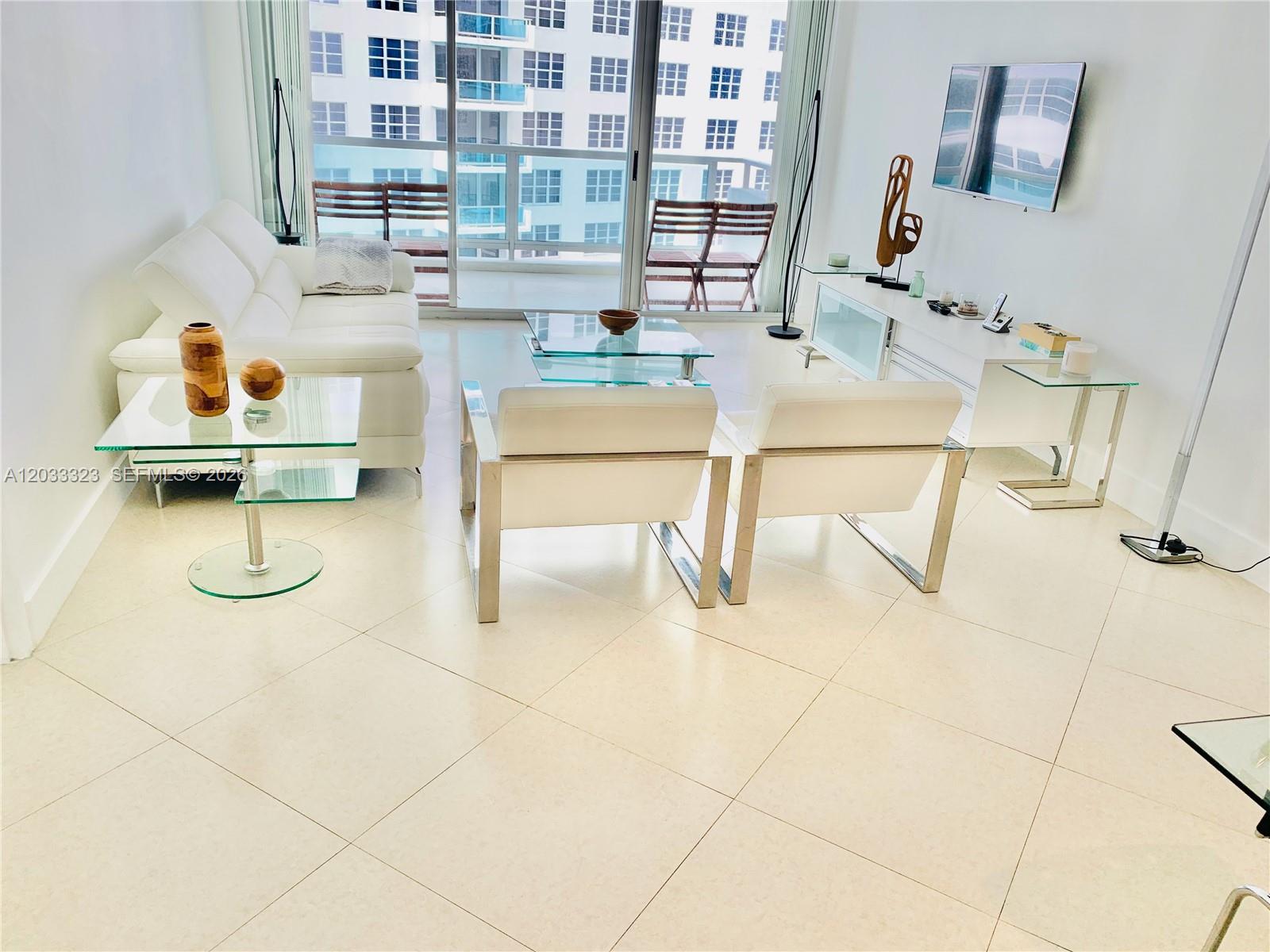 5151 Collins Ave #828, Miami Beach FL 33140