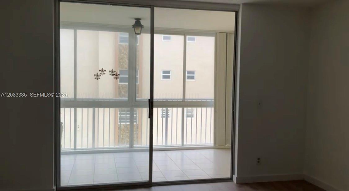 201 SE 11th Ter #302, Dania Beach FL 33004