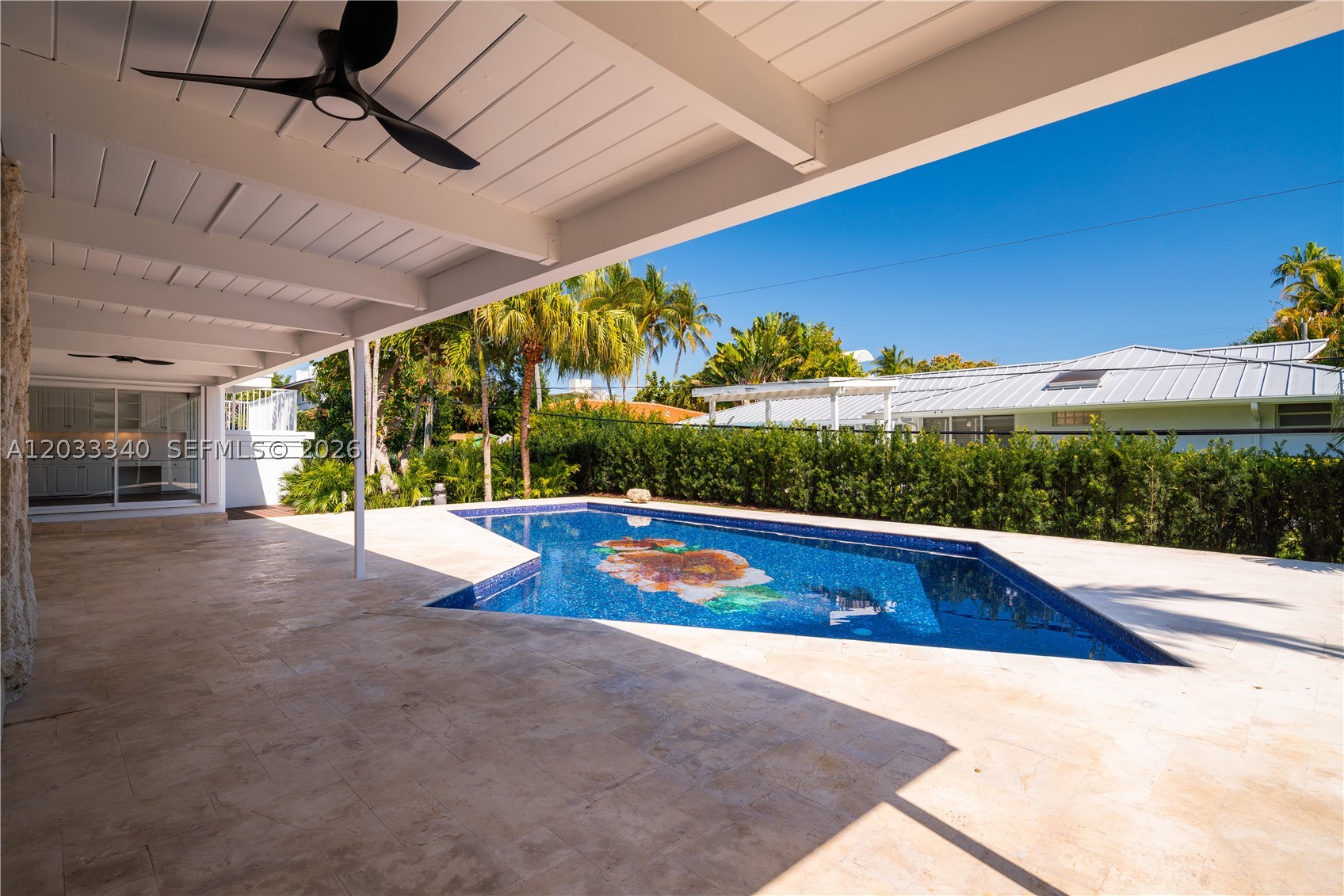 669 S Mashta Dr, Key Biscayne FL 33149