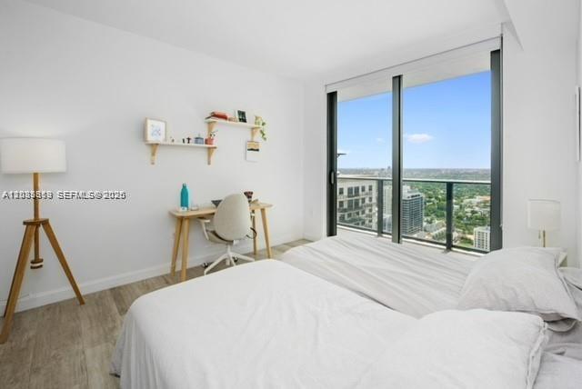55 SW 9th St #3506, Miami FL 33130