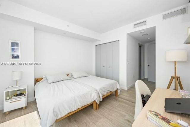 55 SW 9th St #3506, Miami FL 33130