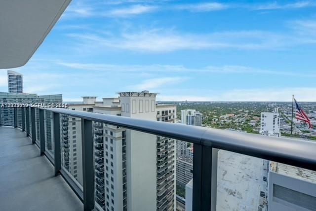 55 SW 9th St #3506, Miami FL 33130