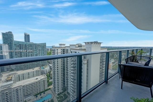 55 SW 9th St #3506, Miami FL 33130