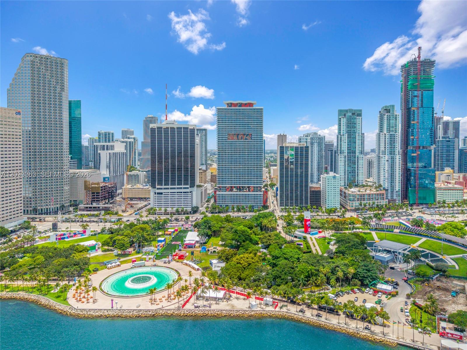 50 Biscayne Blvd #4307, Miami FL 33132