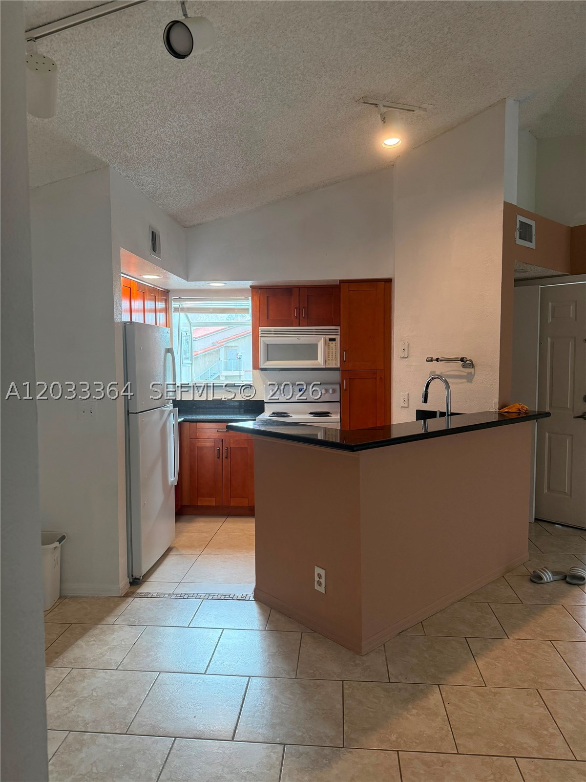 3350 N Pinewalk Dr N #1427, Margate FL 33063
