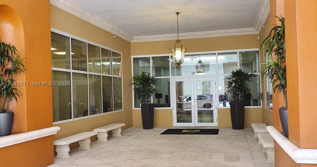 Coral Gables FL 33134 - A12033377