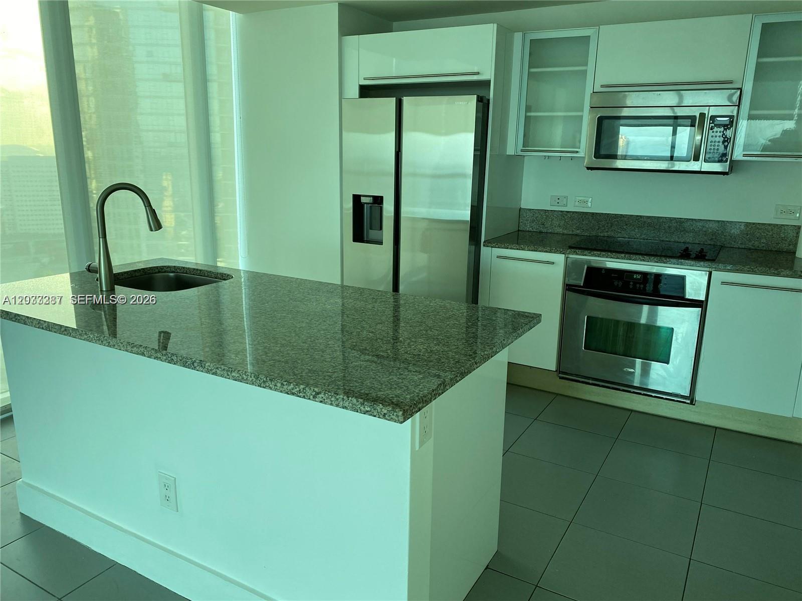 888 Biscayne Blvd #3001, Miami FL 33132