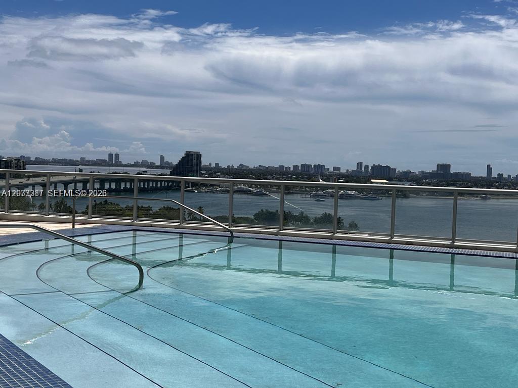 888 Biscayne Blvd #3001, Miami FL 33132