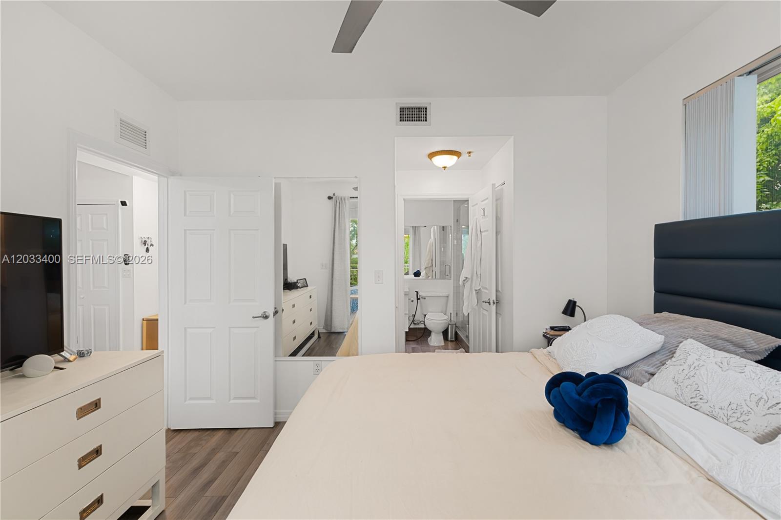 1200 NE 105th St #27, Miami Shores FL 33138