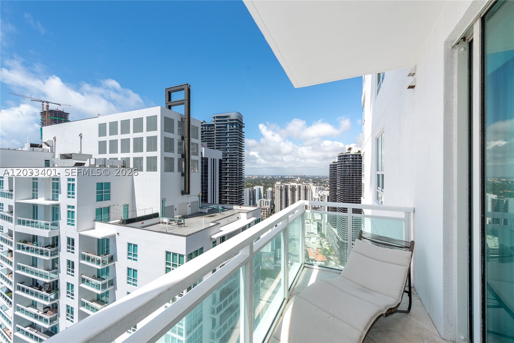 950 Brickell Bay Dr #4403, Miami FL 33131