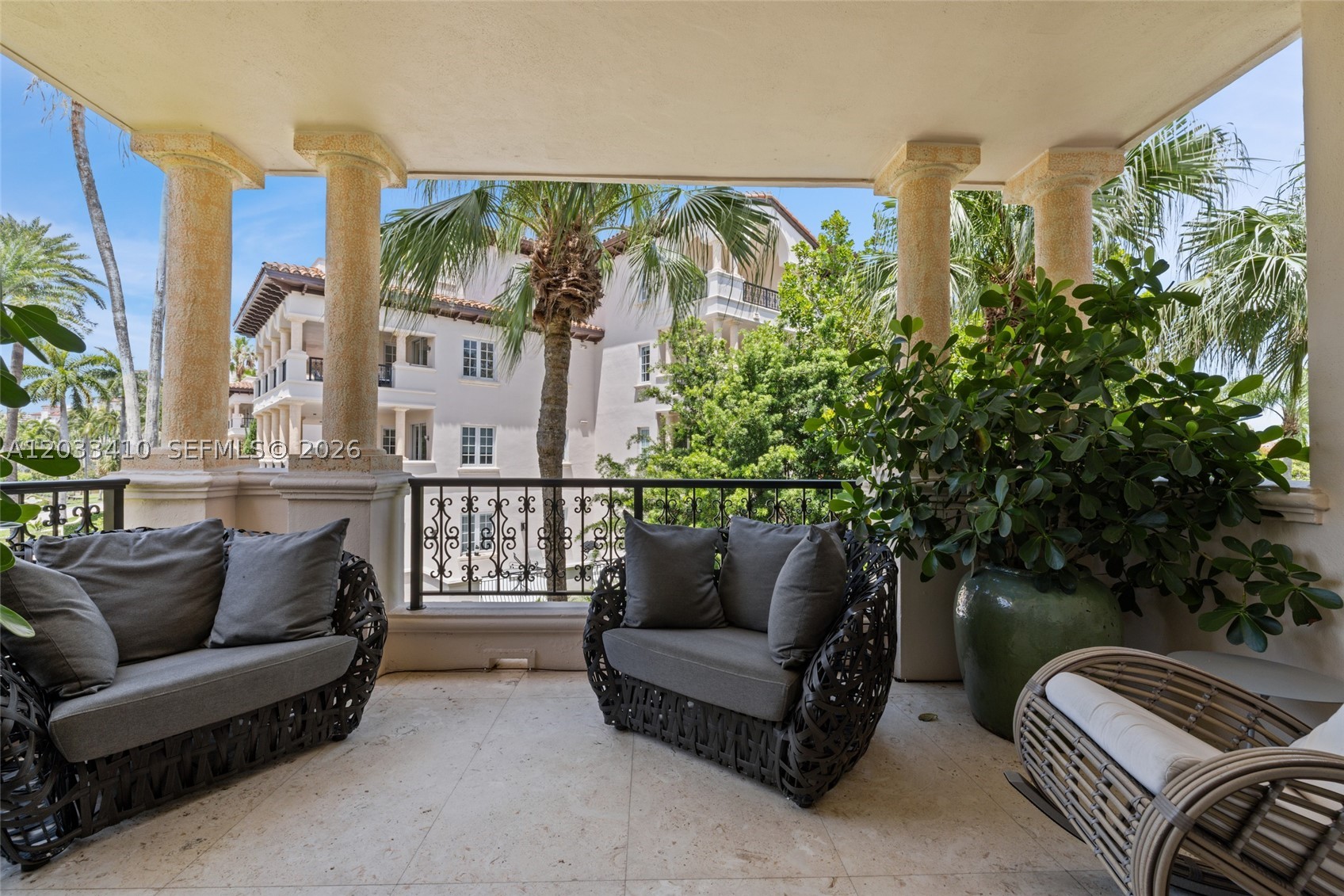 19122 Fisher Island Dr #19122, Miami Beach FL 33109