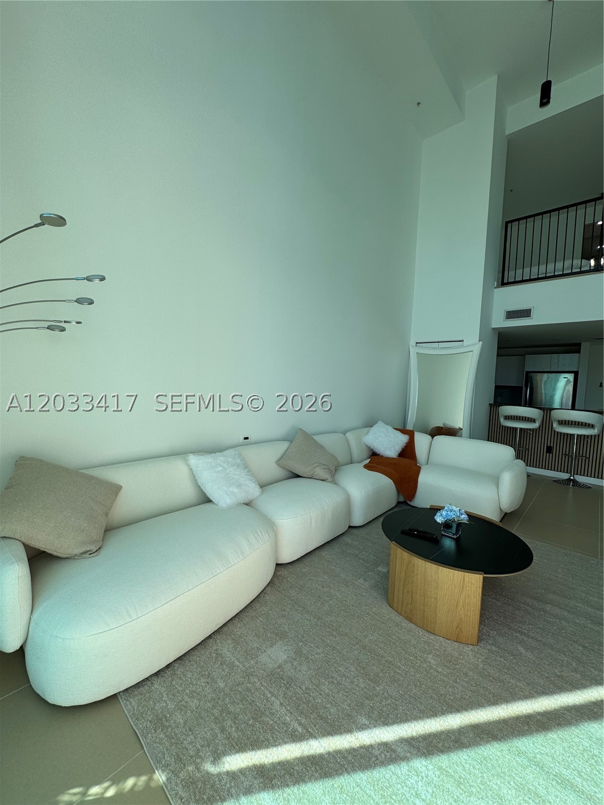 300 S Biscayne Blvd #L-1218, Miami FL 33131