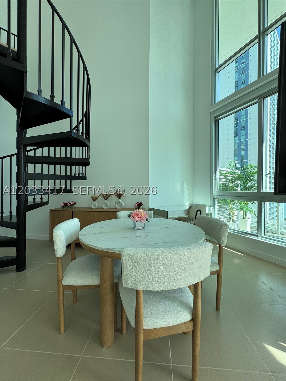 300 S Biscayne Blvd #L-1218, Miami FL 33131