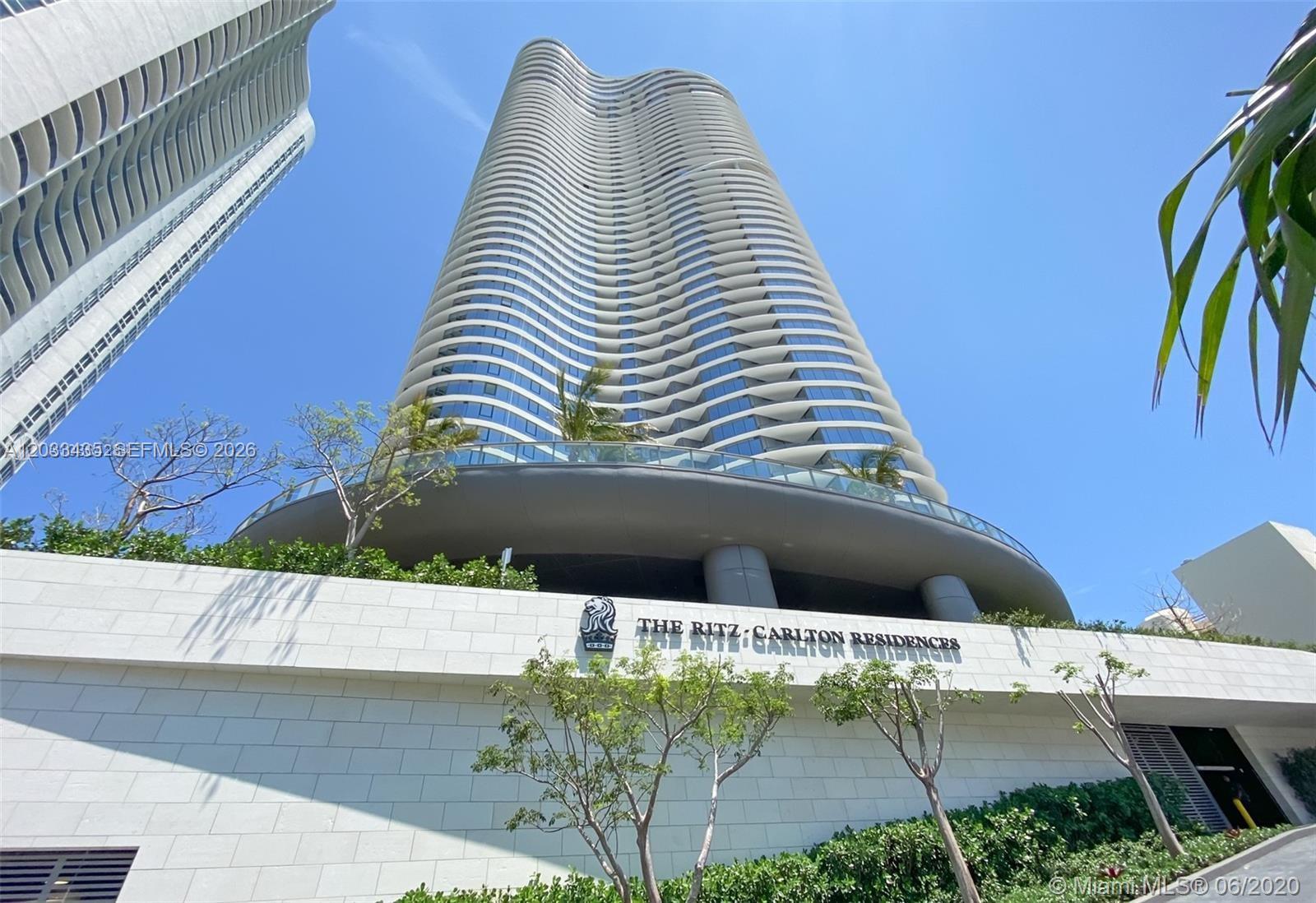 15701 Collins Ave #1403, Sunny Isles Beach FL 33160