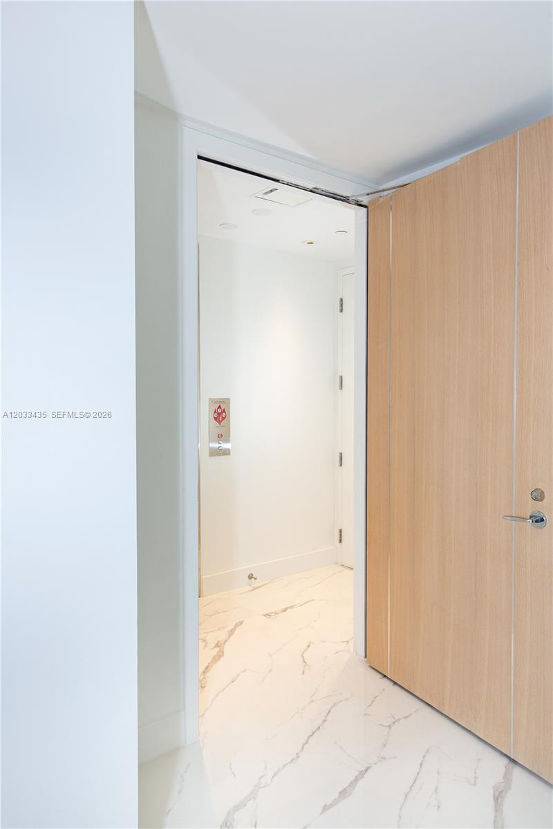 15701 Collins Ave #1403, Sunny Isles Beach FL 33160