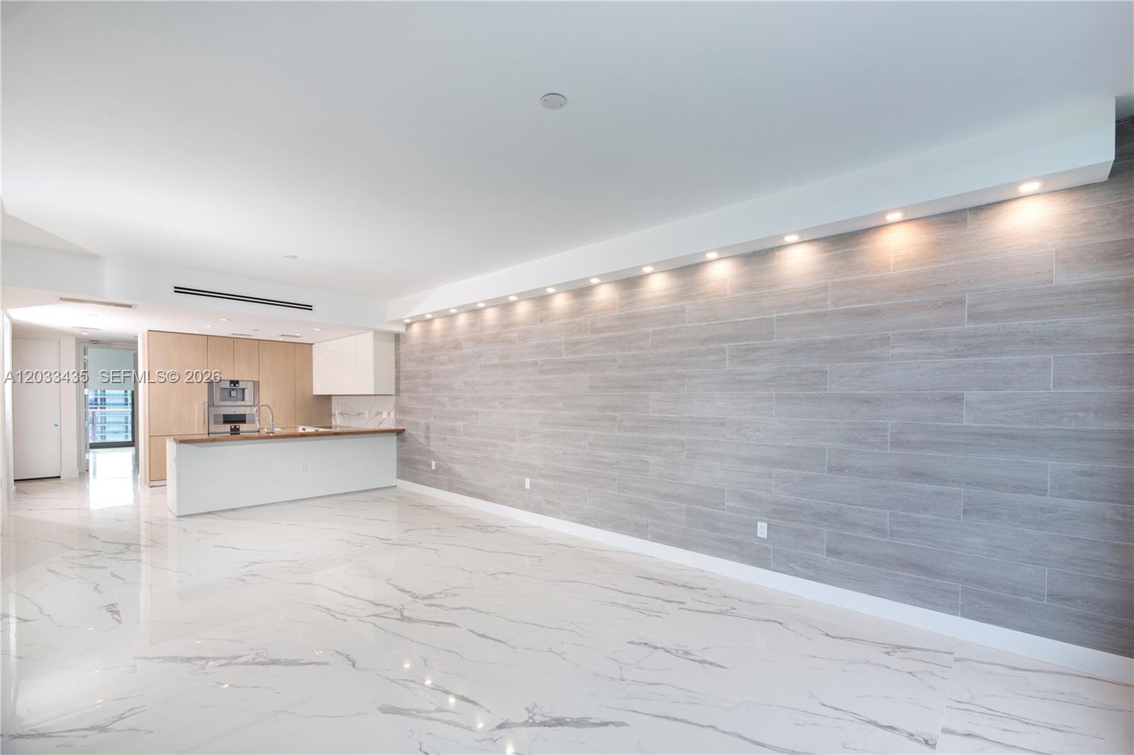 15701 Collins Ave #1403, Sunny Isles Beach FL 33160