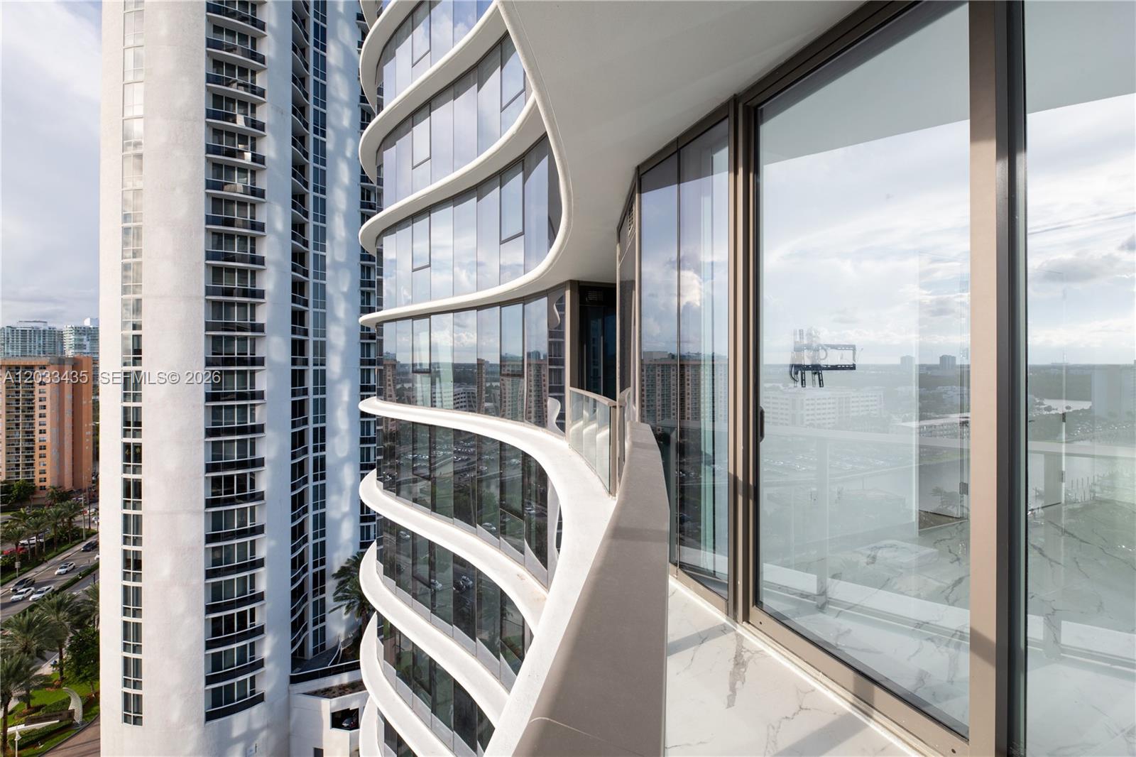15701 Collins Ave #1403, Sunny Isles Beach FL 33160