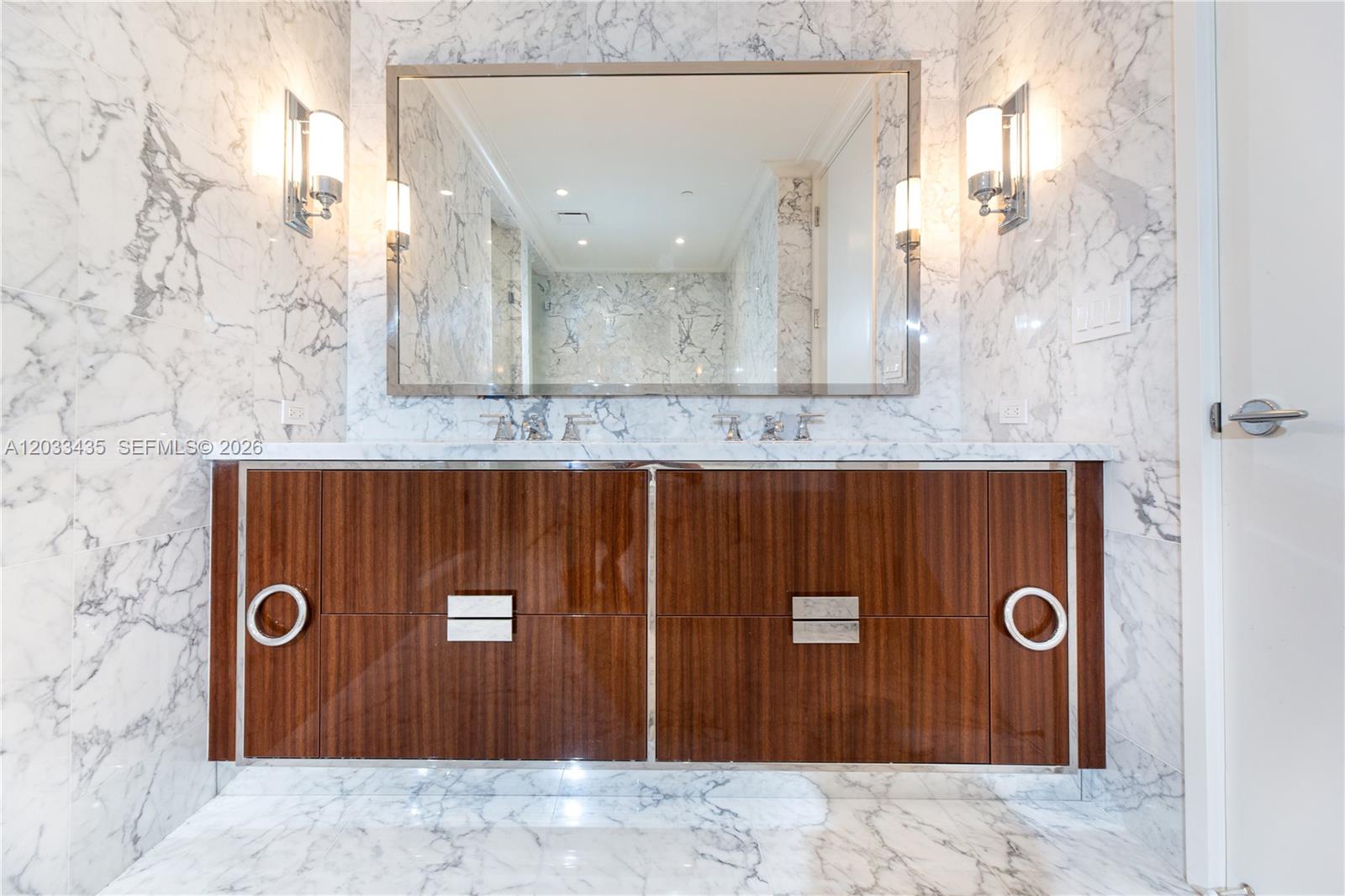 15701 Collins Ave #1403, Sunny Isles Beach FL 33160