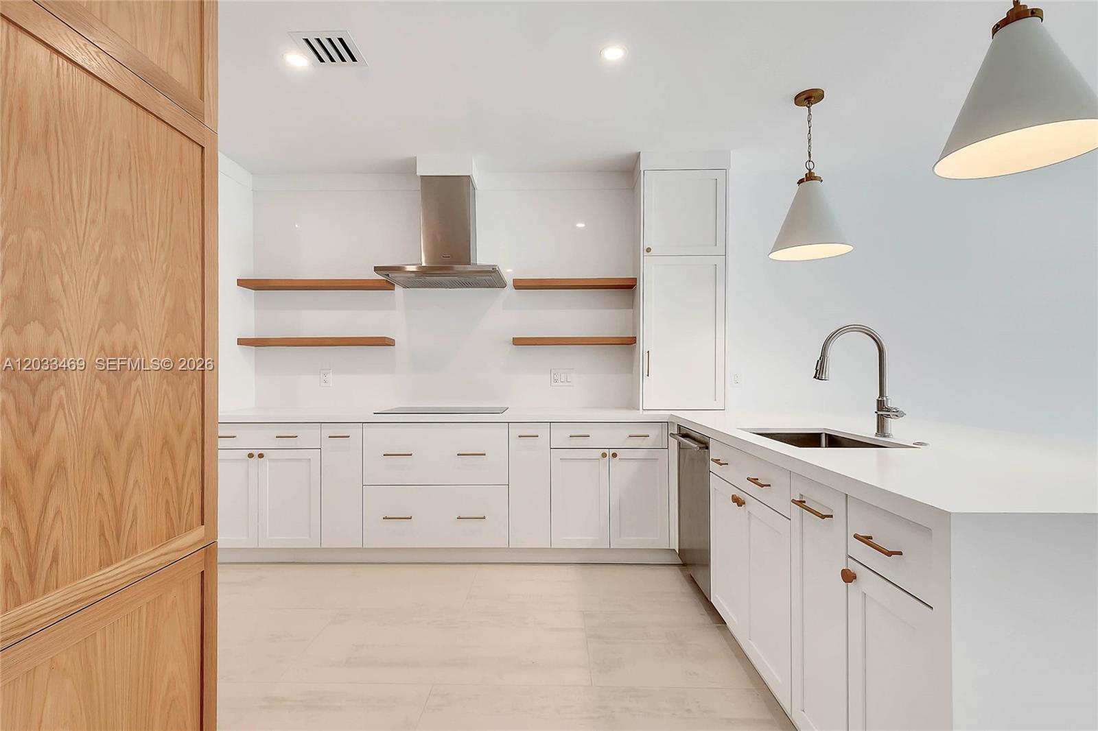 3384 Day Ave #3384, Miami FL 33133
