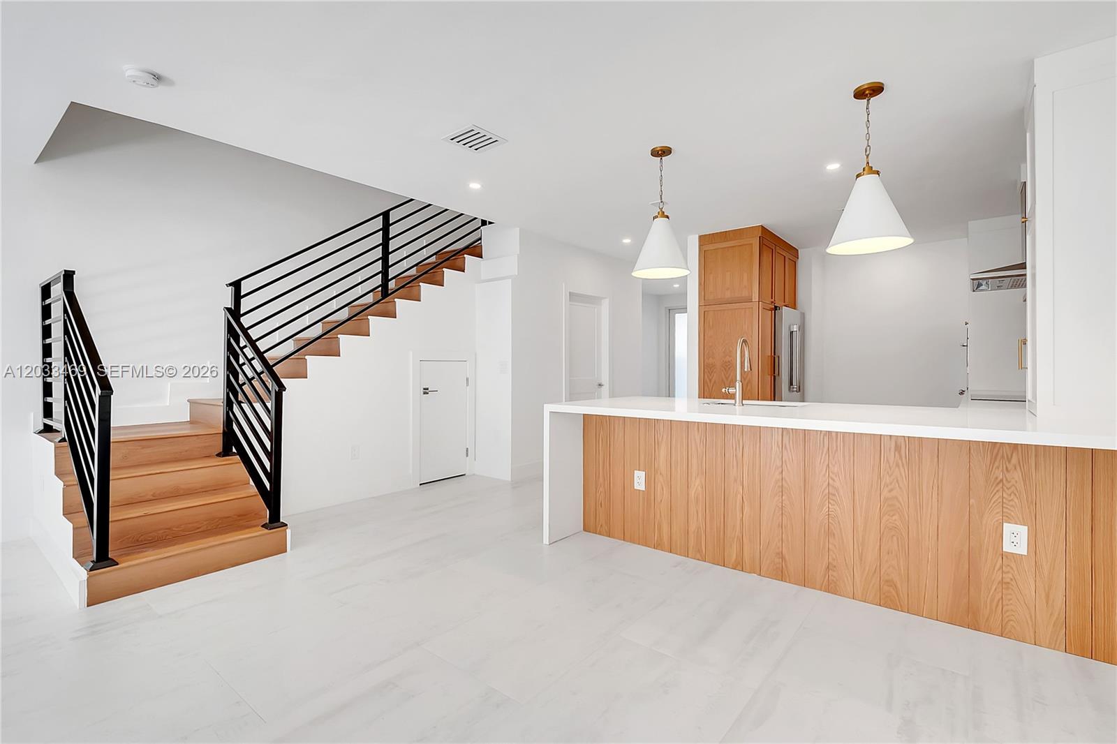 3384 Day Ave #3384, Miami FL 33133