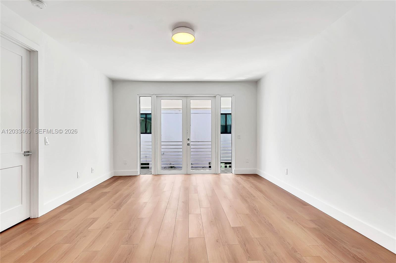 3384 Day Ave #3384, Miami FL 33133
