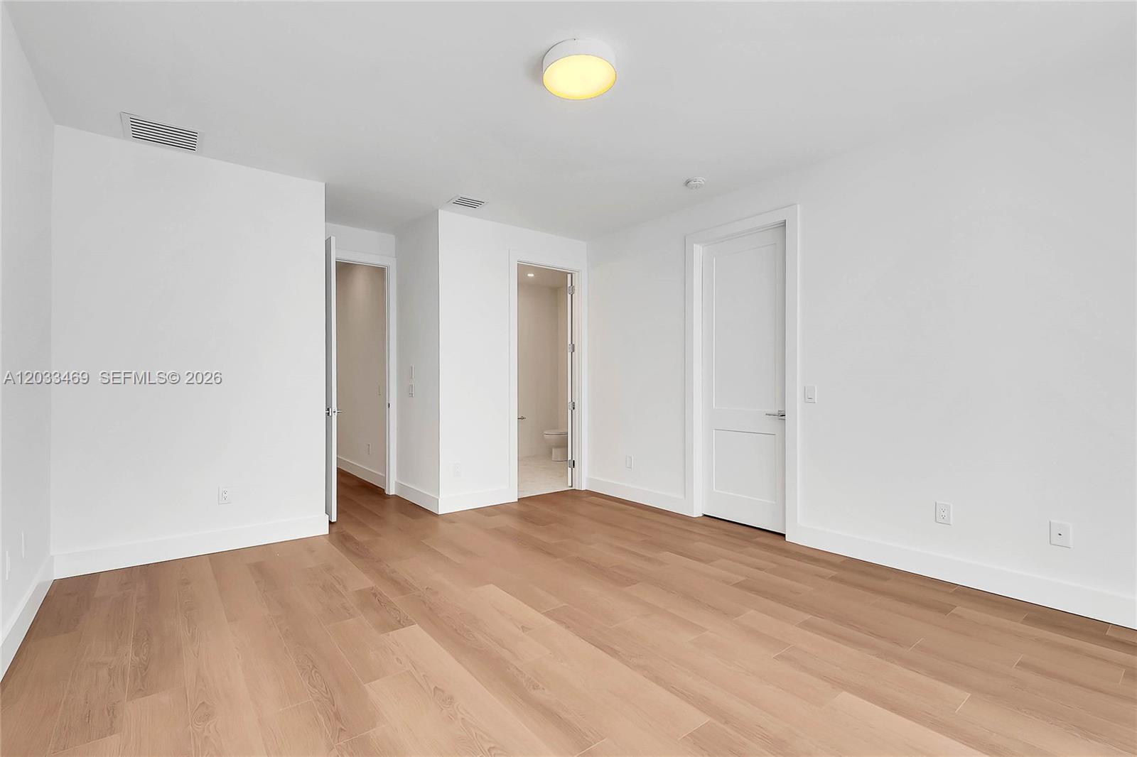 3384 Day Ave #3384, Miami FL 33133
