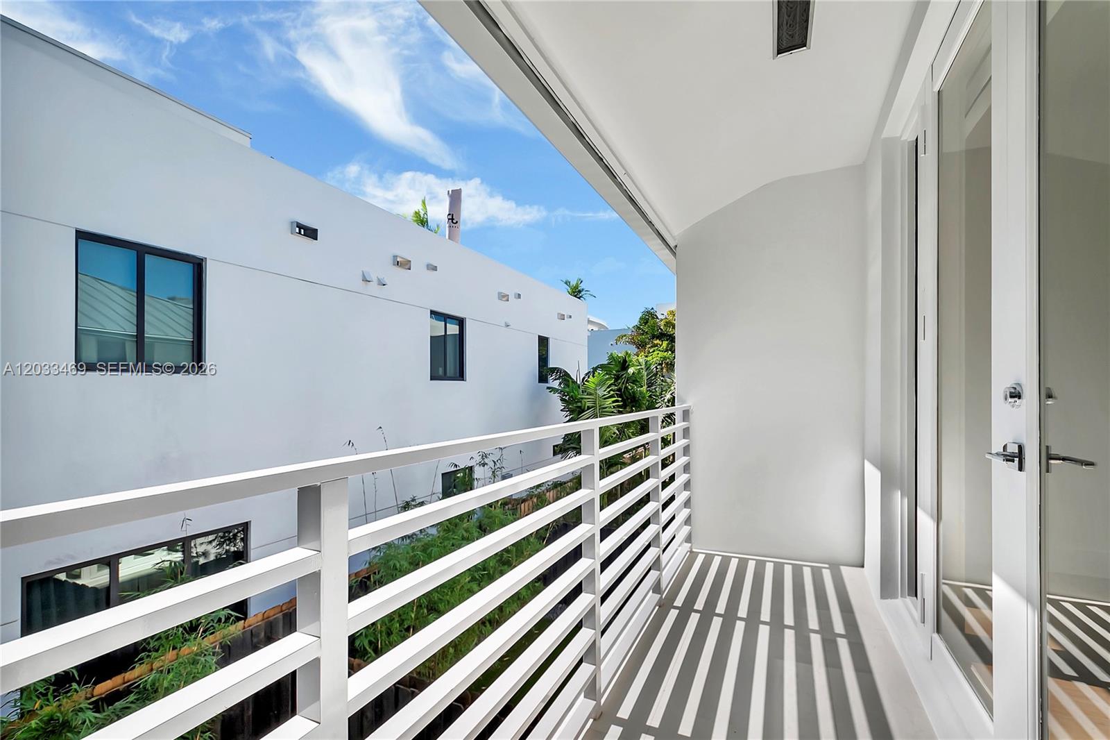 3384 Day Ave #3384, Miami FL 33133
