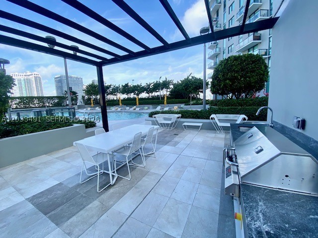 501 NE 31st St #802, Miami FL 33137