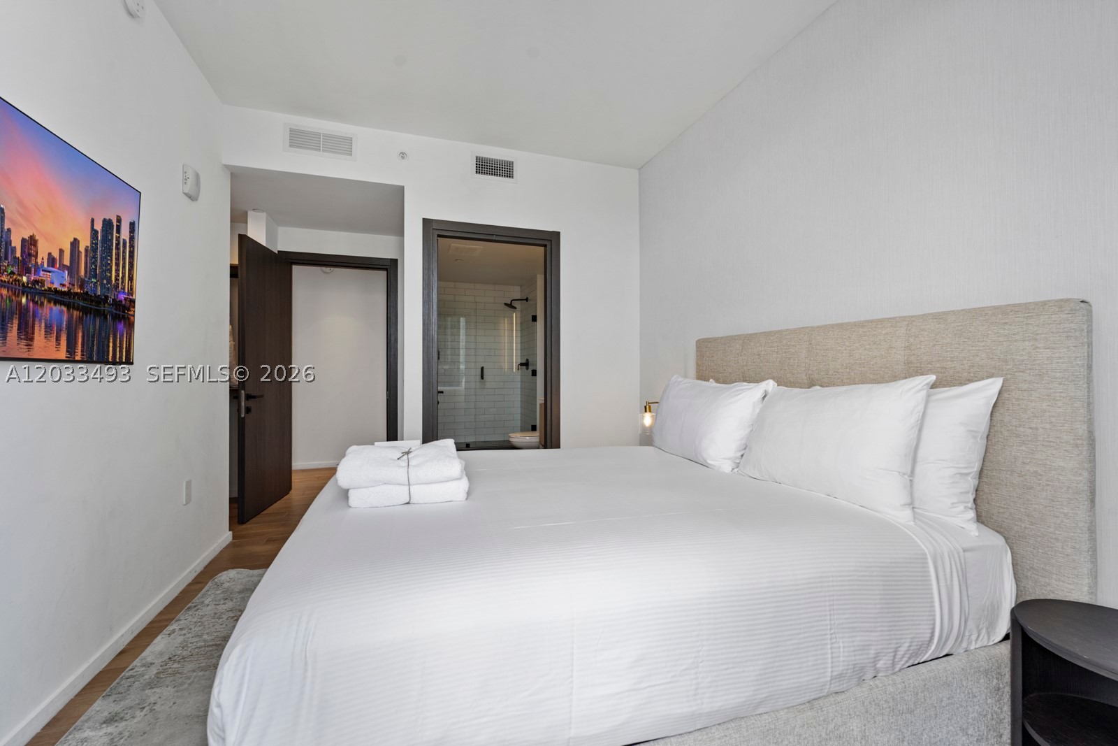 398 NE 5th St #3318, Miami FL 33132