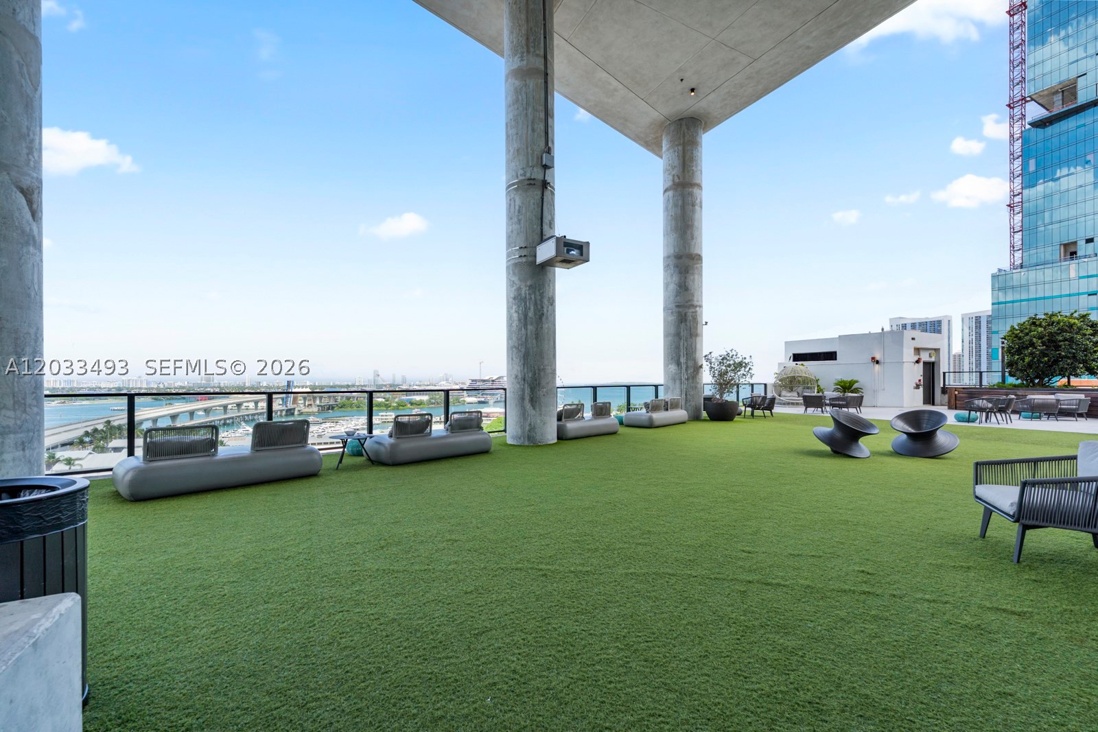 398 NE 5th St #3318, Miami FL 33132