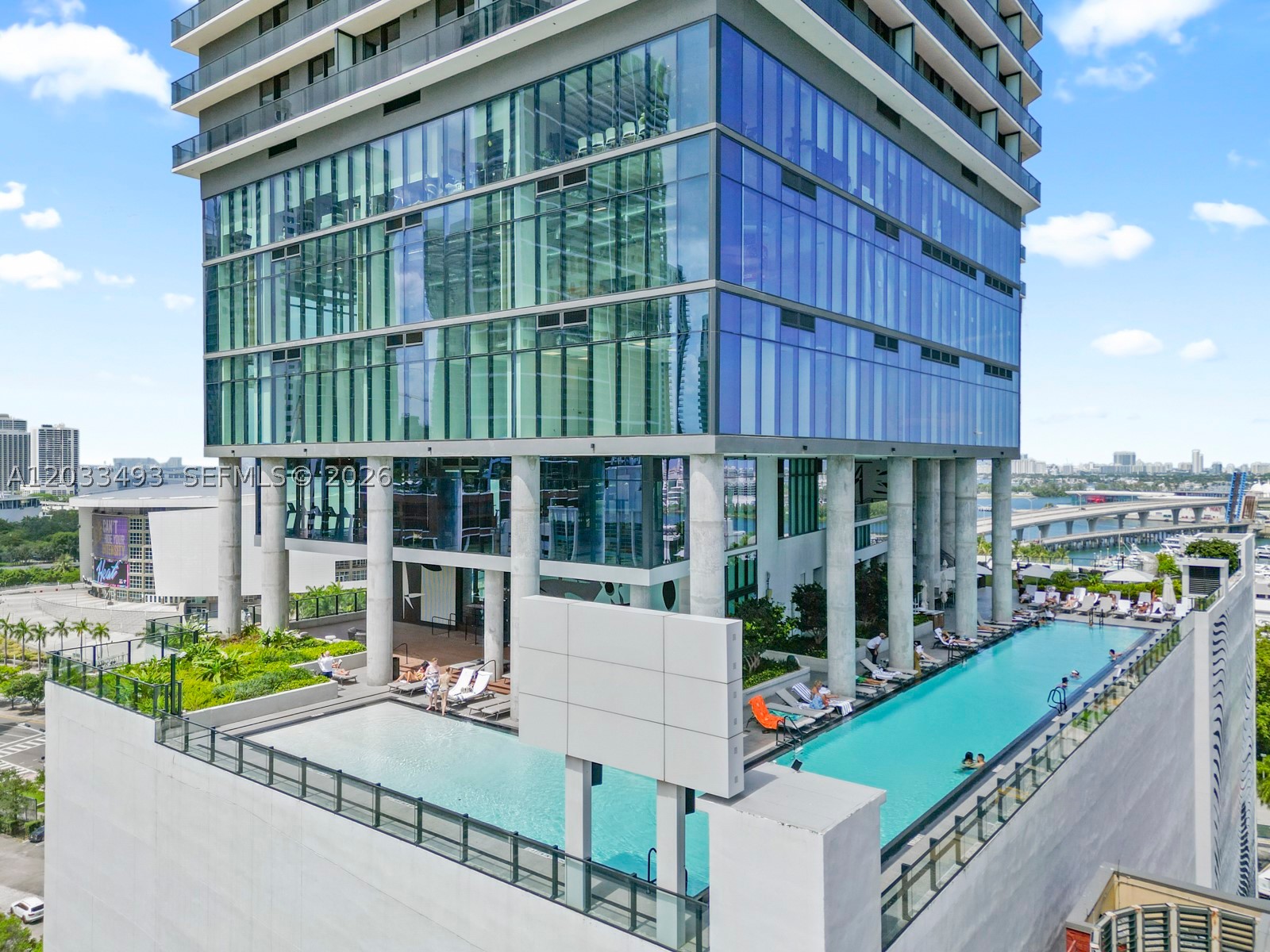 398 NE 5th St #3318, Miami FL 33132
