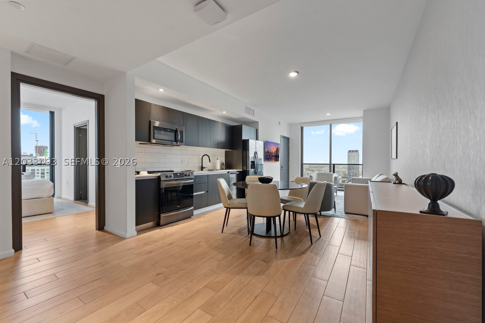 398 NE 5th St #3318, Miami FL 33132