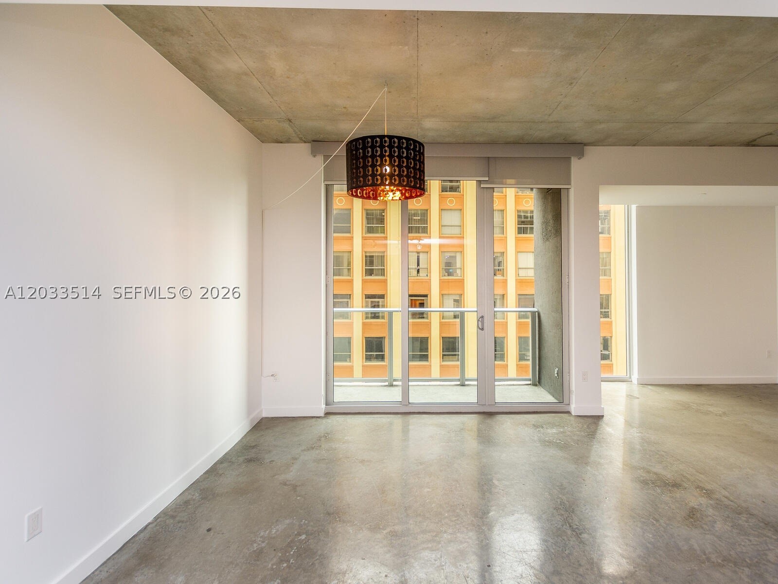 151 SE 1st St #807, Miami FL 33131