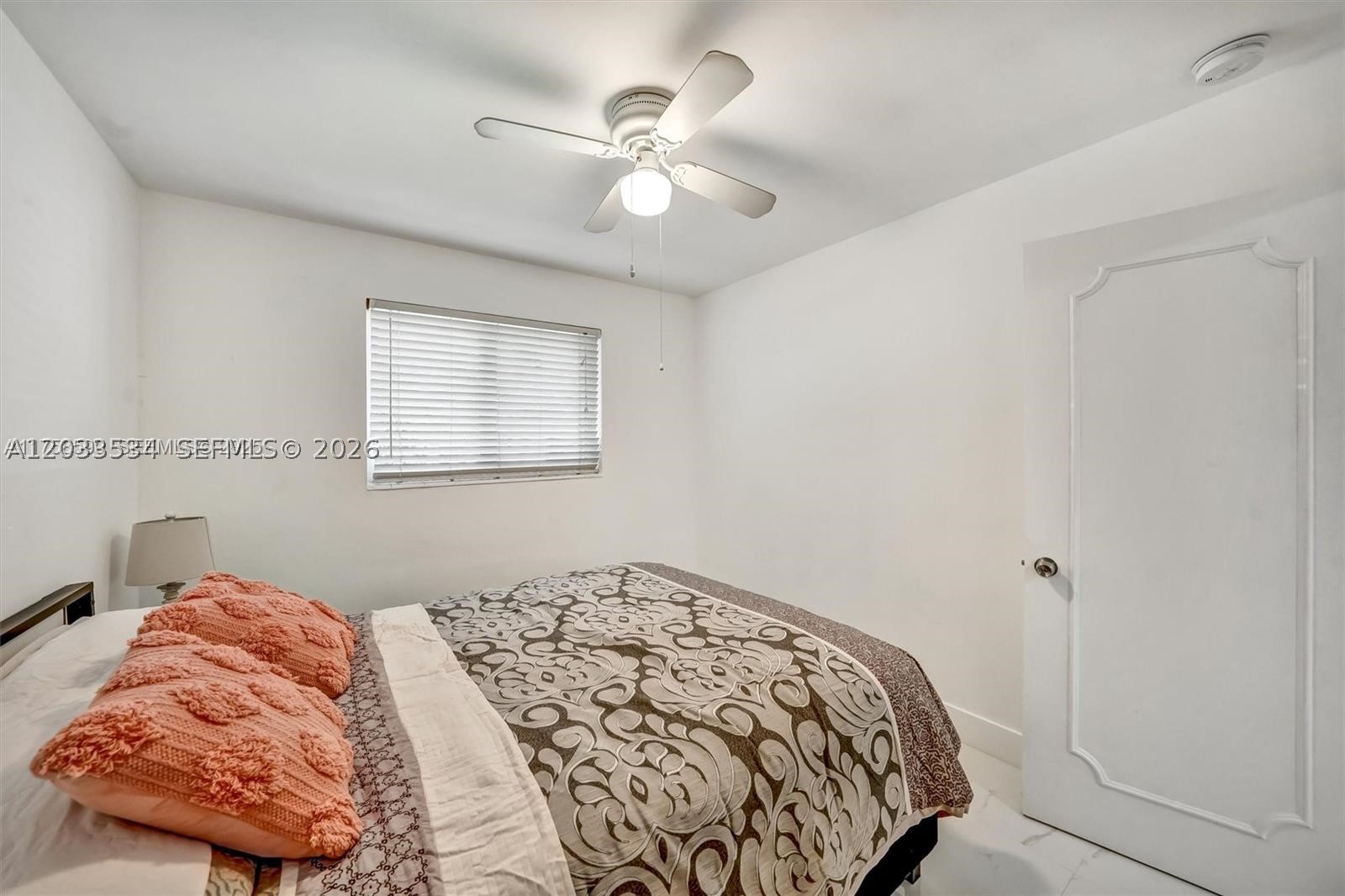814 NE 4th St, Hallandale Beach FL 33009