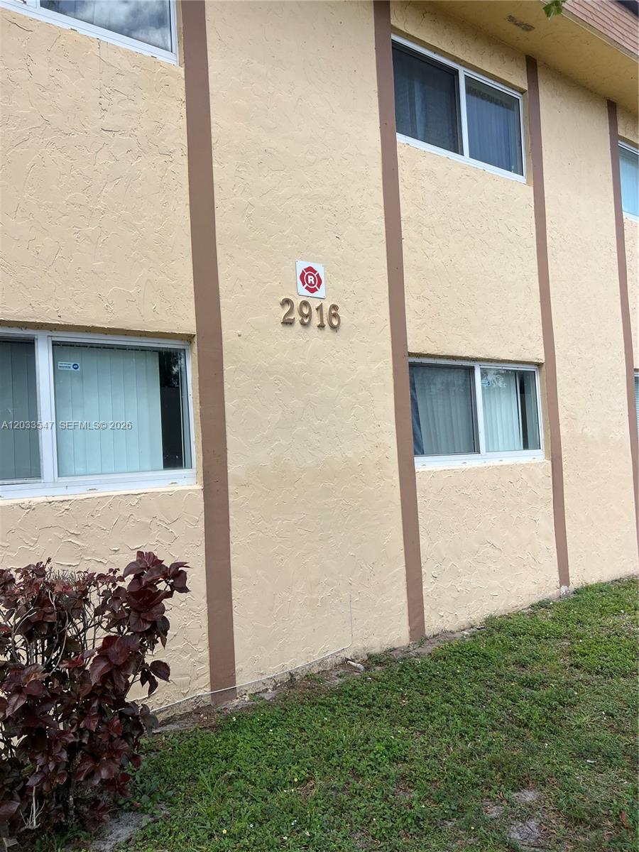 2916 NW 55th Ave #2A, Lauderhill FL 33313