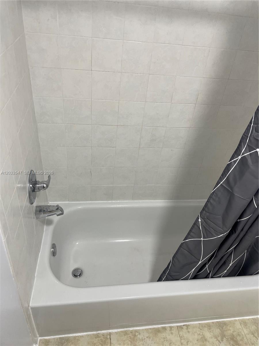 2916 NW 55th Ave #2A, Lauderhill FL 33313
