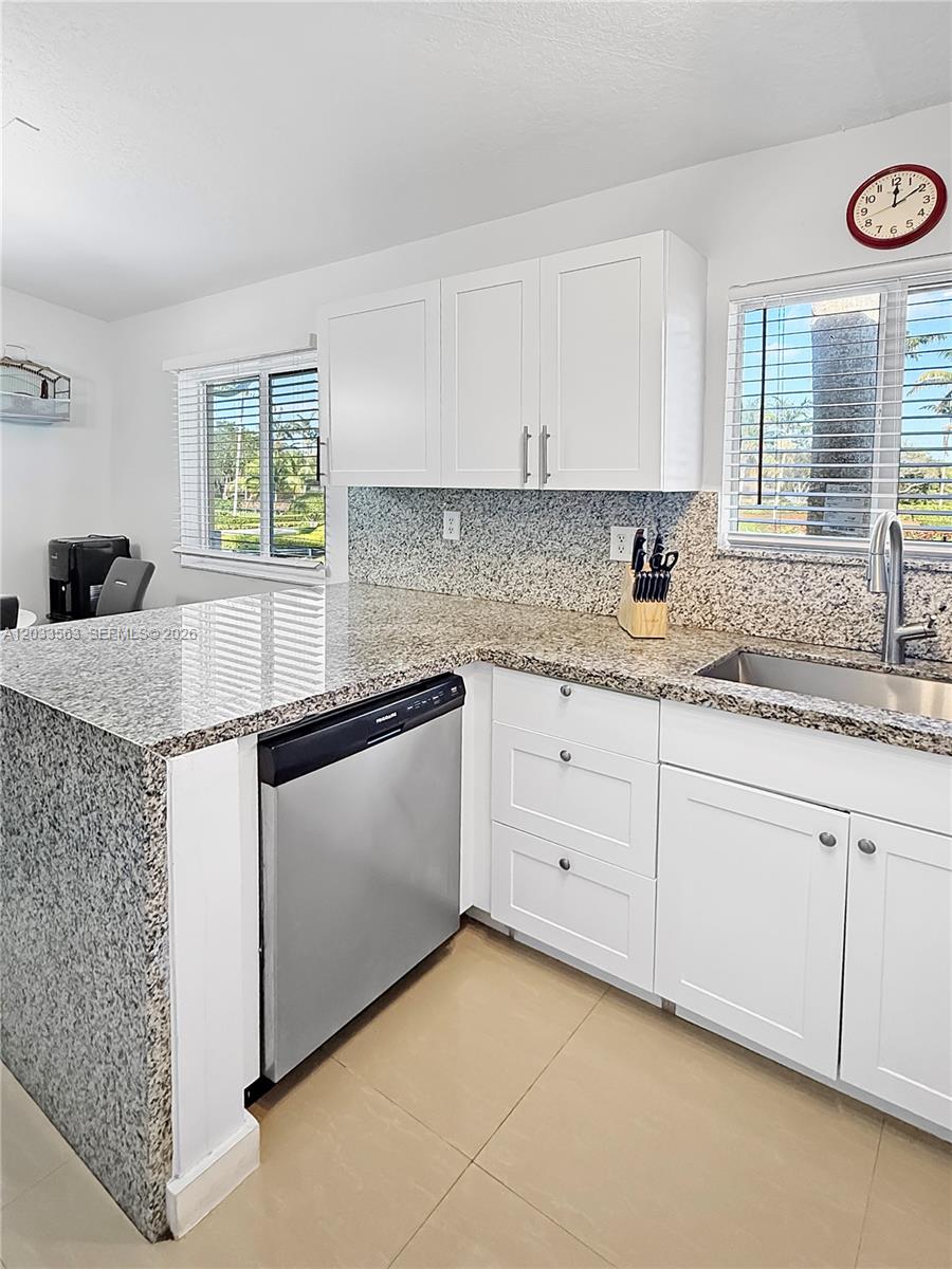 945 NE 34th Ave #204, Homestead FL 33033
