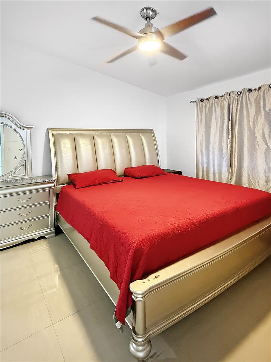 945 NE 34th Ave #204, Homestead FL 33033