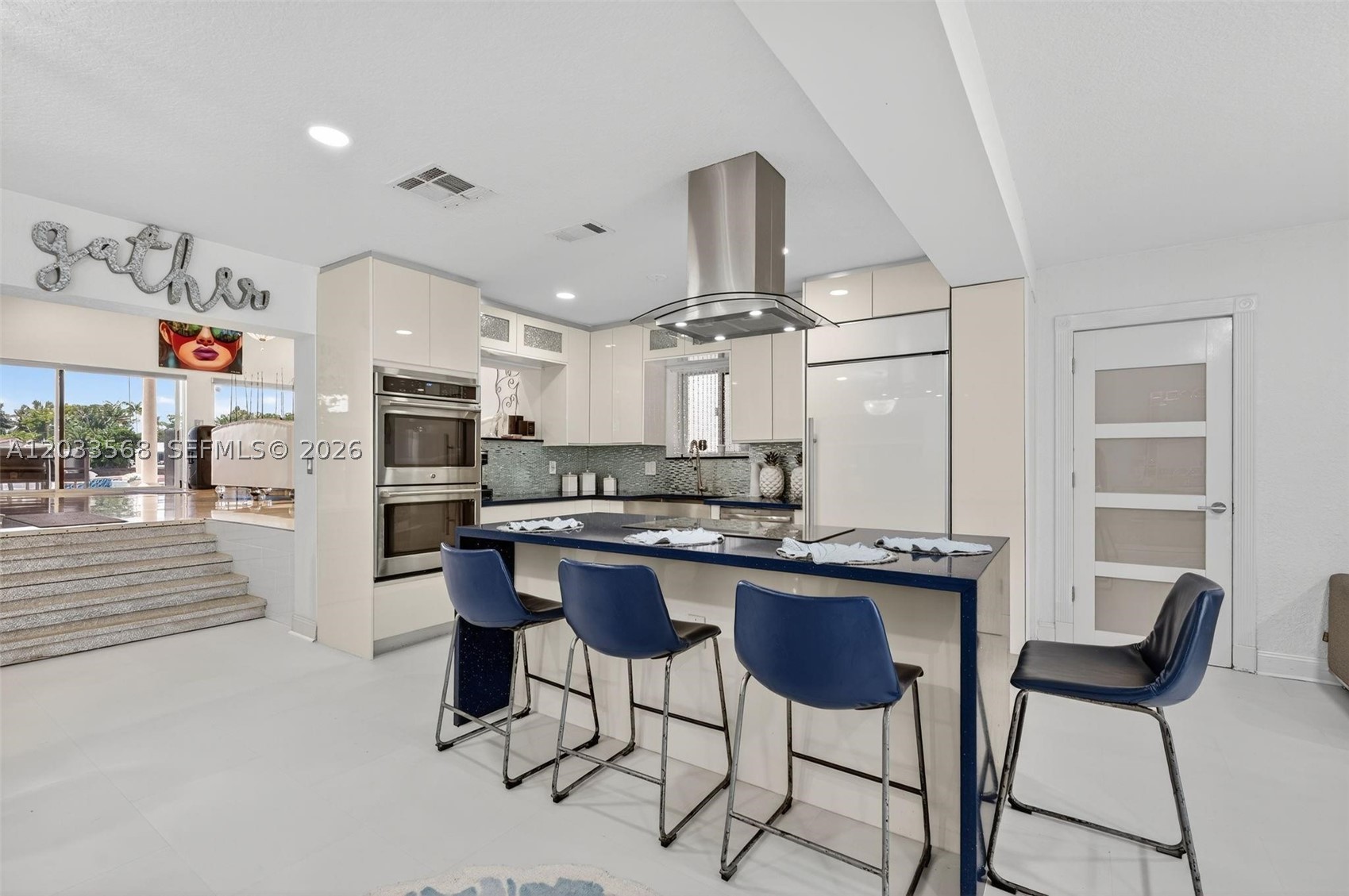 317 S Riverside Dr, Pompano Beach FL 33062