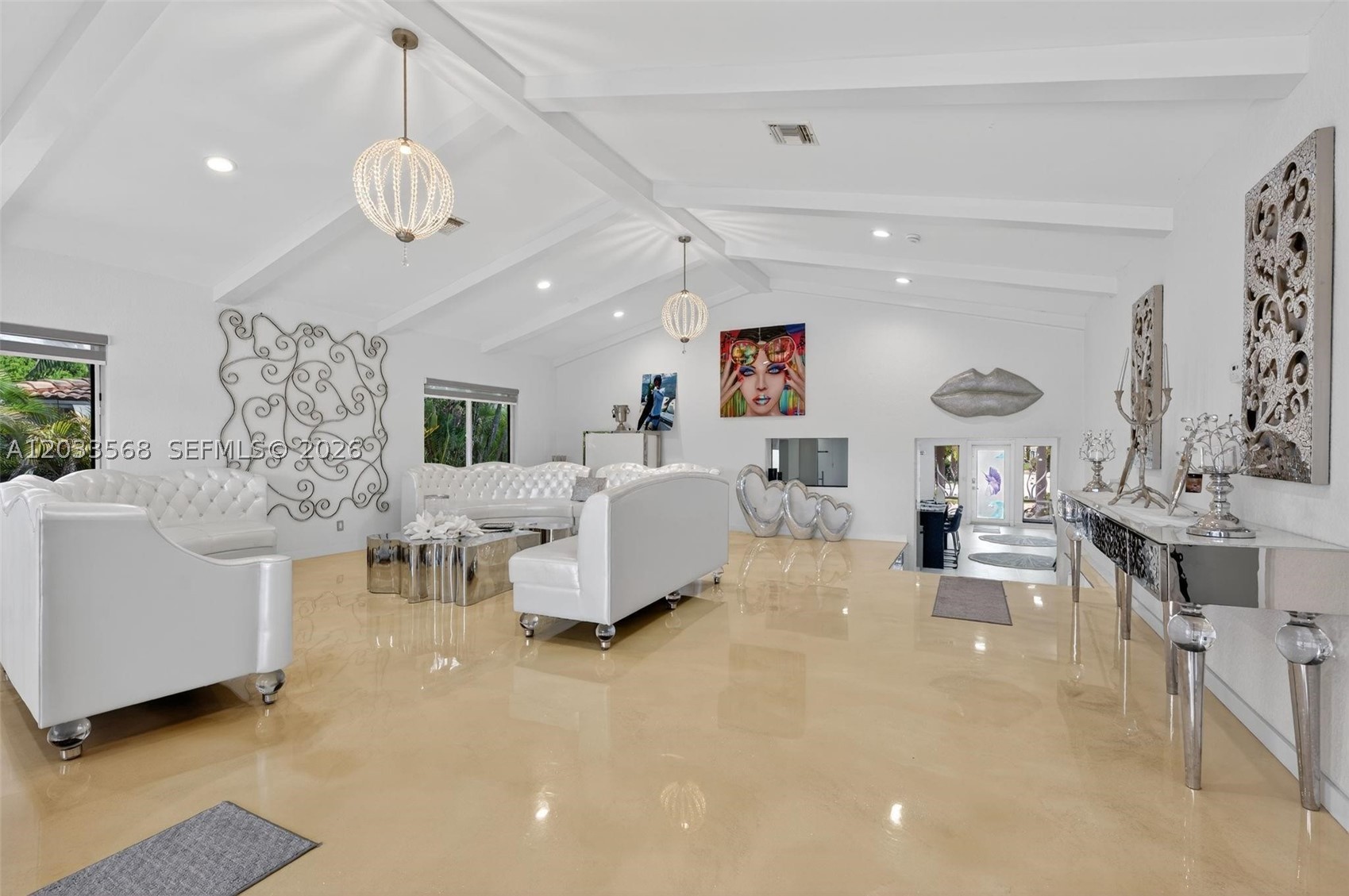 317 S Riverside Dr, Pompano Beach FL 33062