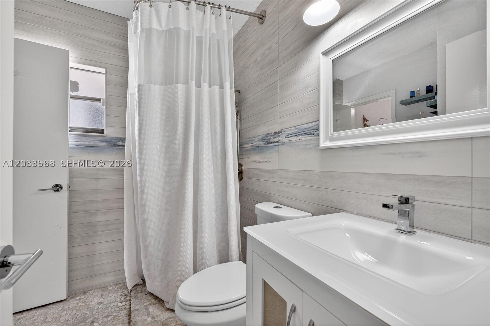 317 S Riverside Dr, Pompano Beach FL 33062