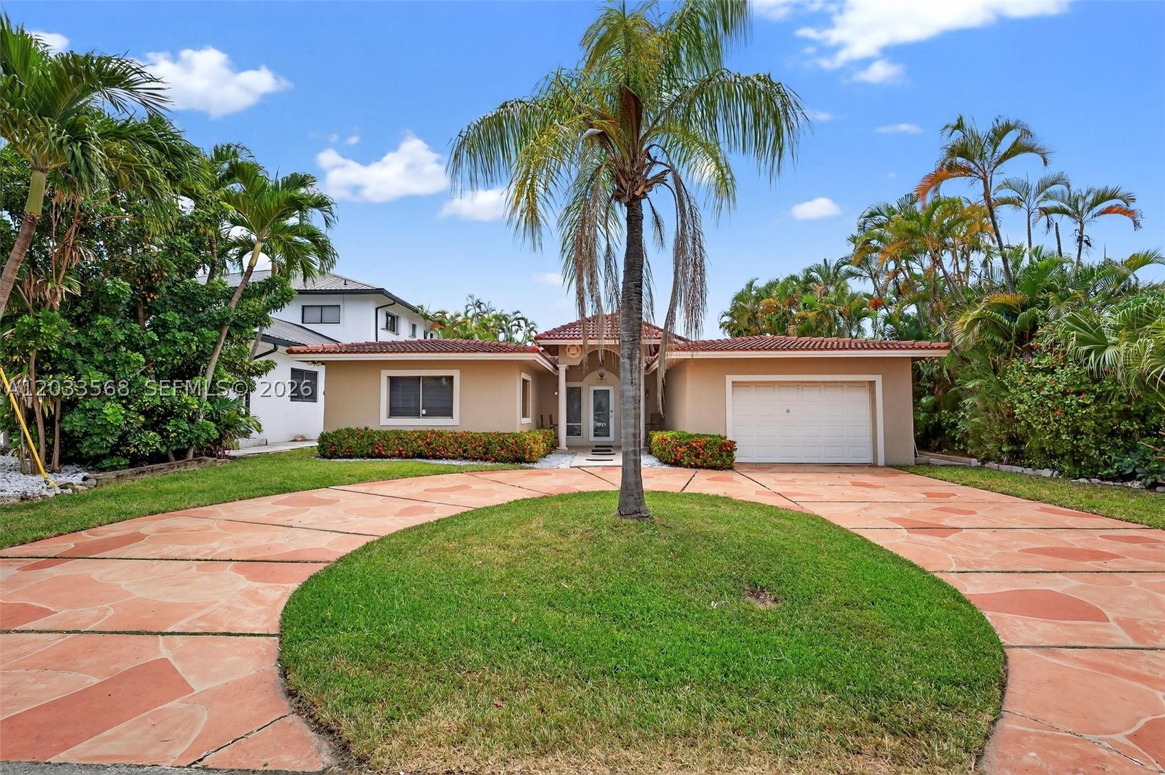 317 S Riverside Dr, Pompano Beach FL 33062