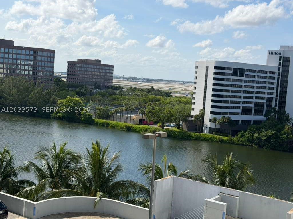 5091 NW 7th St #906, Miami FL 33126
