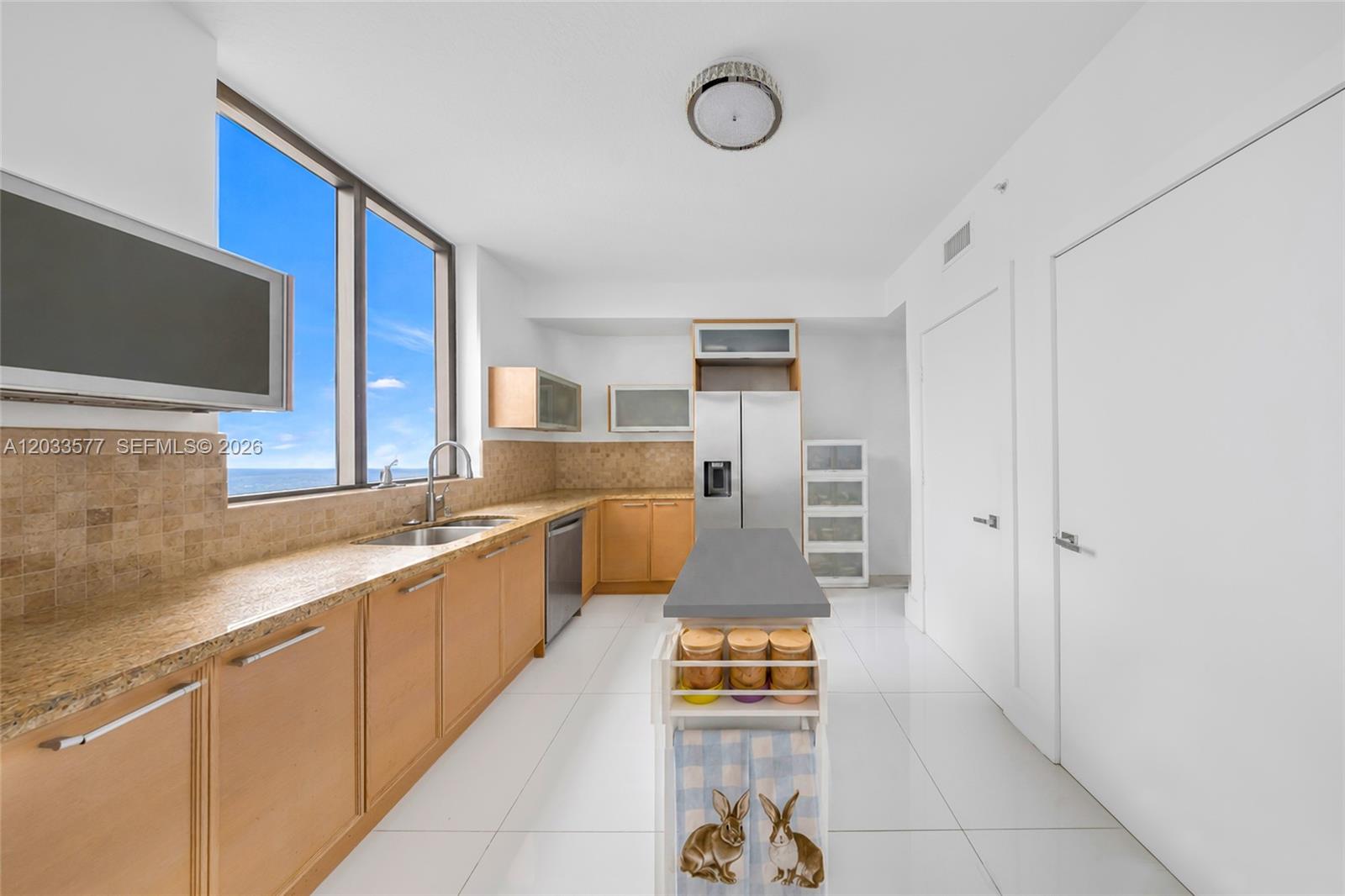 16275 Collins Ave #2502, Sunny Isles Beach FL 33160