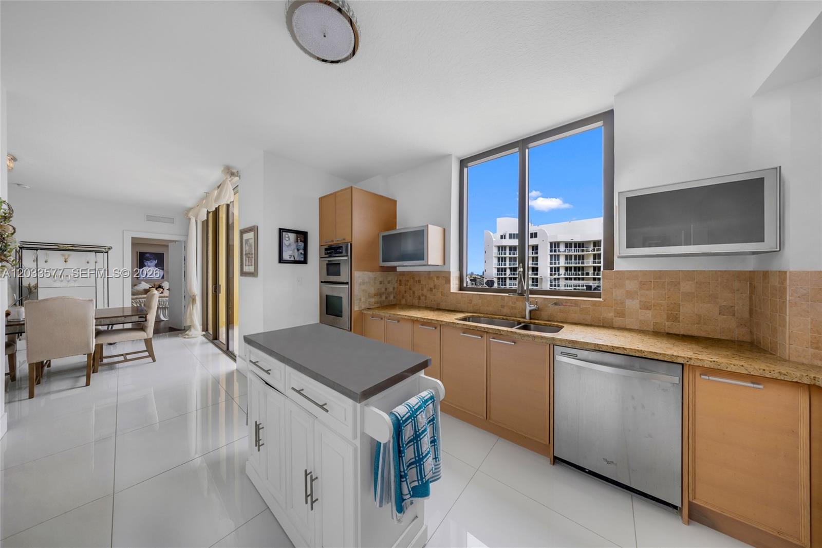 16275 Collins Ave #2502, Sunny Isles Beach FL 33160