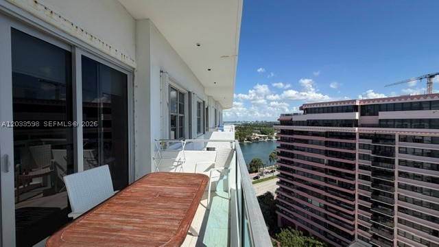 5161 Collins Ave #1702, Miami Beach FL 33140