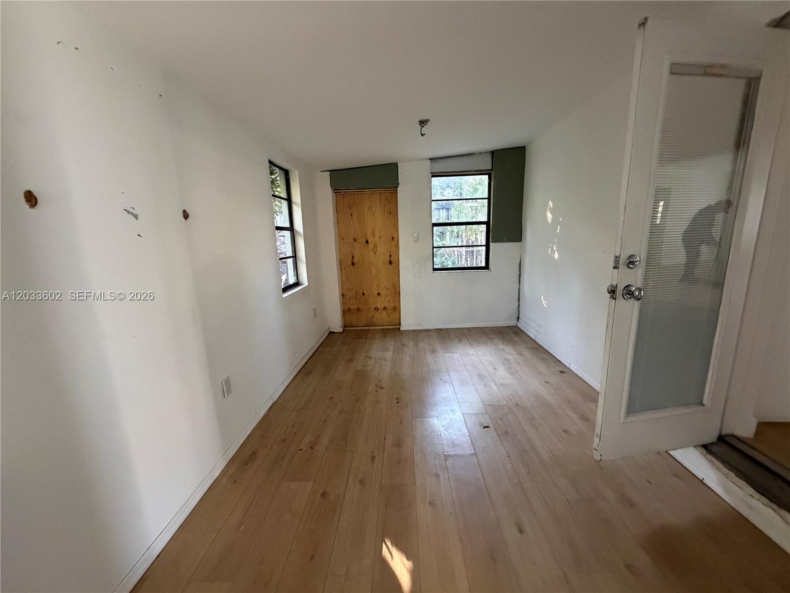 1080 NE 83rd St, Miami FL 33138