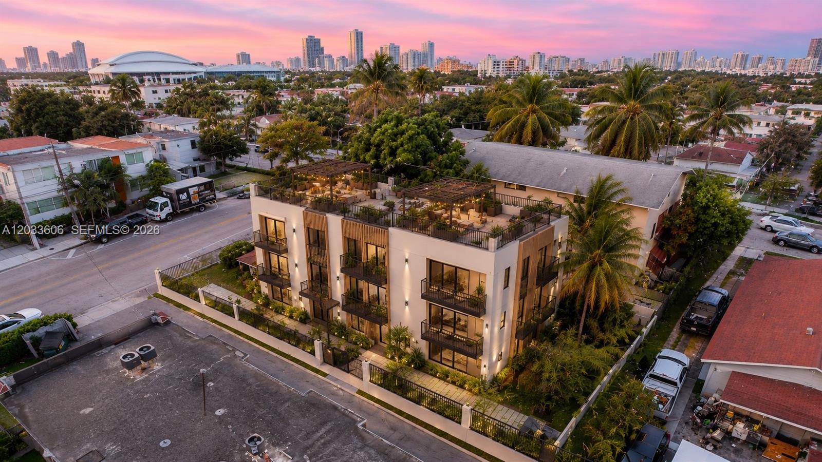 1267 NW 3rd St, Miami FL 33125