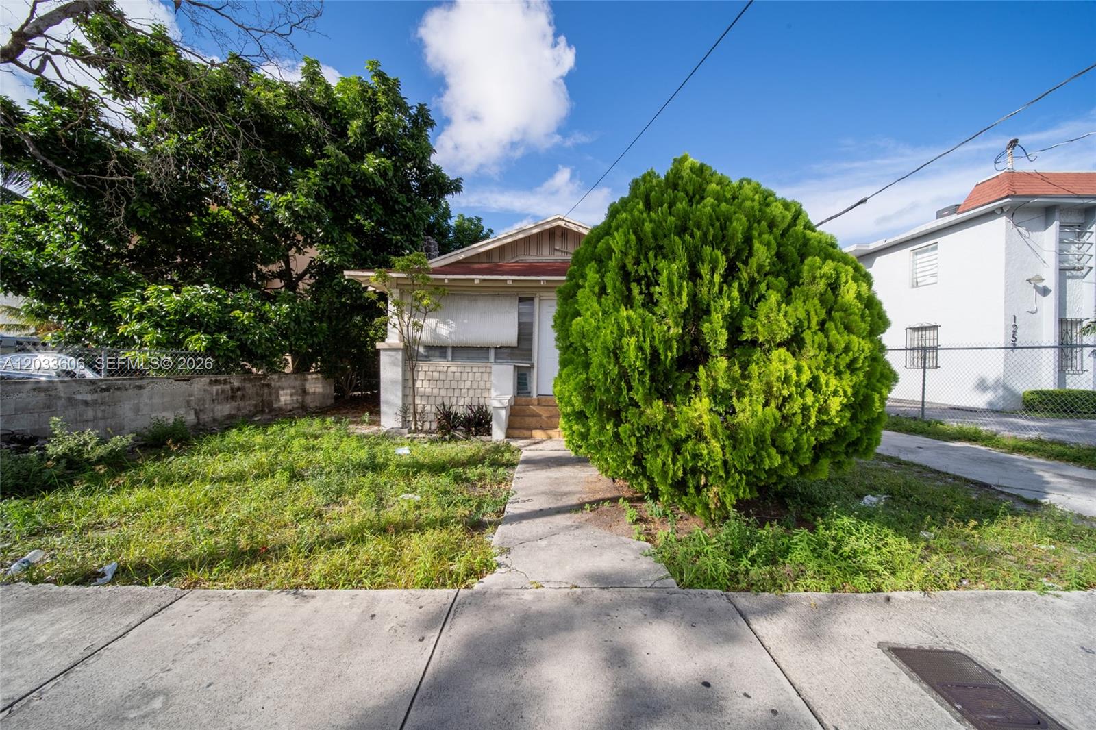 1267 NW 3rd St, Miami FL 33125